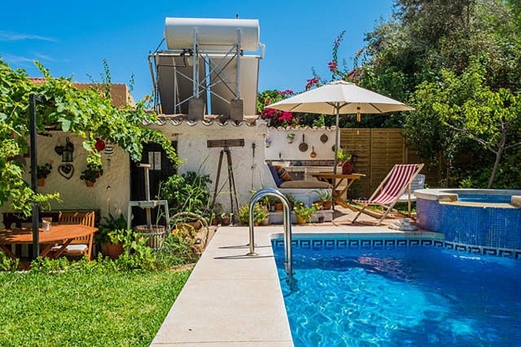 At Home In Malaga Stay & Solo Travellers Рінкон-де-ла-Вікторія Екстер'єр фото